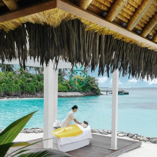 Tiki bar thatch panel