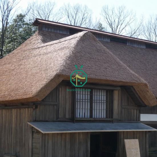 Synthetic Straw Thatch Roof